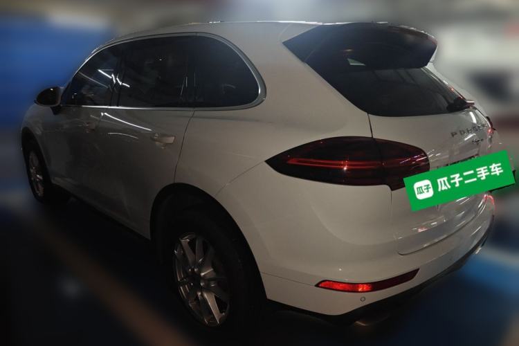 Used Porsche Cayenne 2016 Cayenne 3.0T Rear Left 45 Deg
