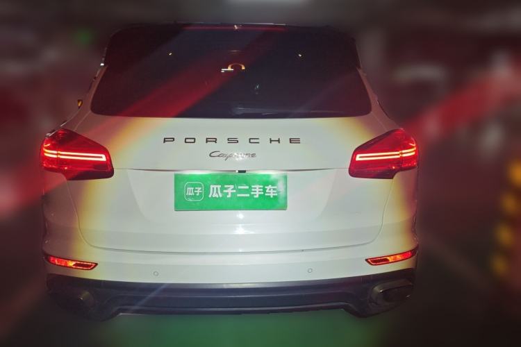 Used Porsche Cayenne 2016 Cayenne Platinum Edition 3.0T Rear