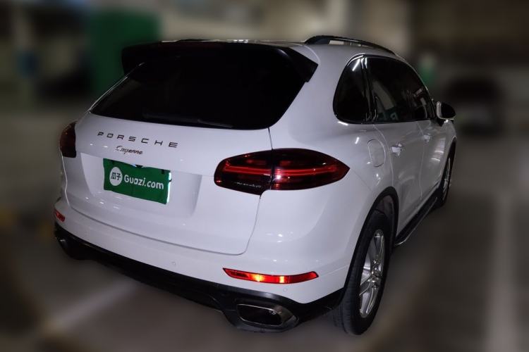 Used Porsche Cayenne 2016 Cayenne 3.0T Rear Right 45 Deg