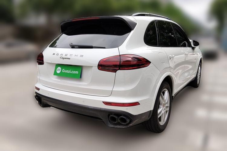 Used Porsche Cayenne 2016 Cayenne Platinum Edition 3.0T Rear Right 45 Deg