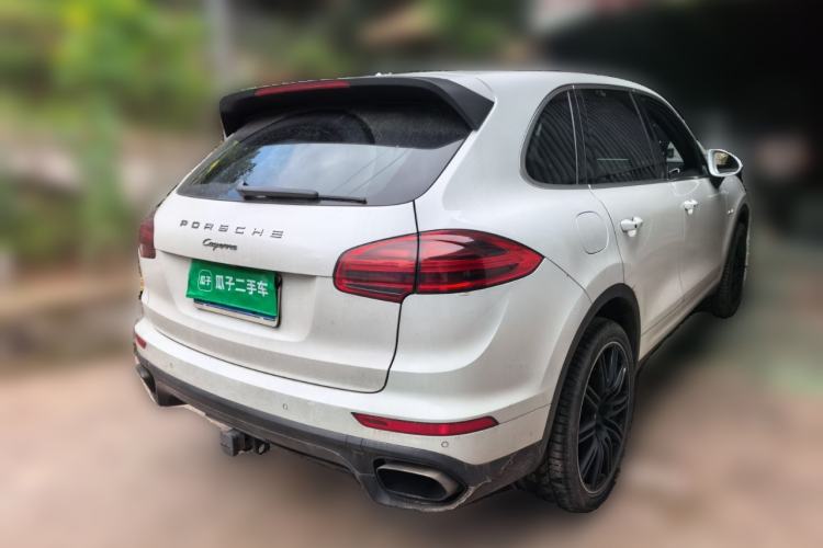 Used Porsche Cayenne  Rear Right 45 Deg