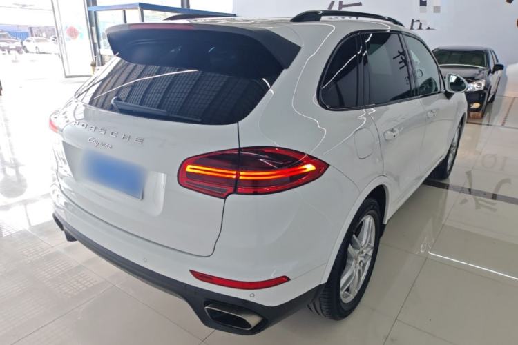 Used Porsche Cayenne 2016 Cayenne 3.0T Rear Right 45 Deg