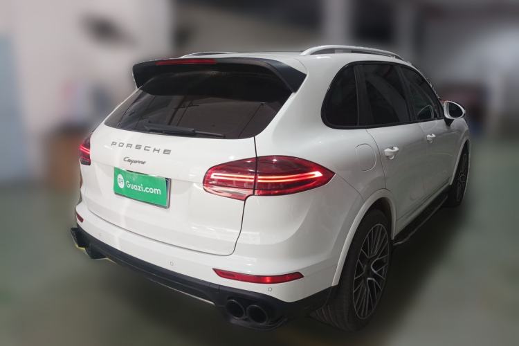 Used Porsche Cayenne 2016 Cayenne 3.0T Rear Right 45 Deg