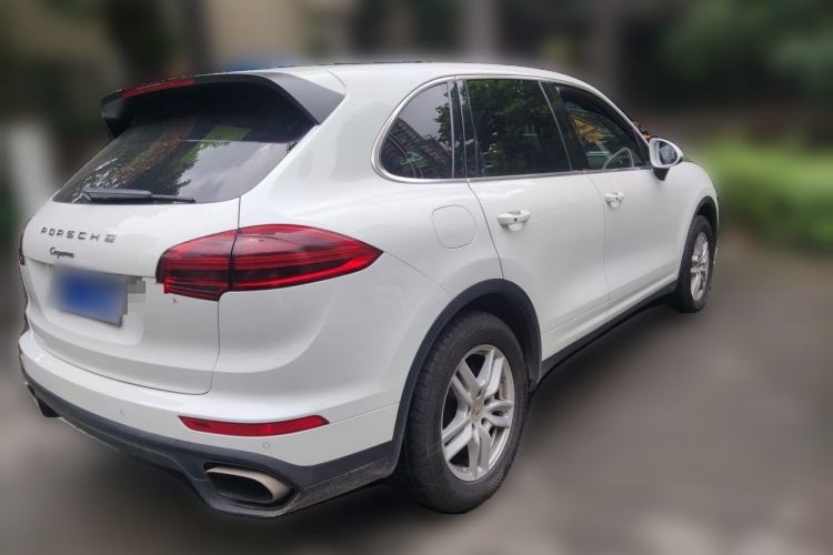 Used Porsche Cayenne 2016 Cayenne 3.0T Rear Right 45 Deg