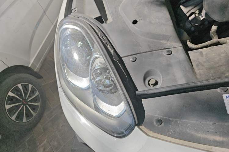 Used Porsche Cayenne 2016 Cayenne 3.0T Right Front Headlight