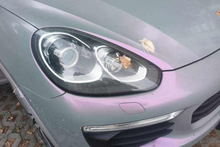 Used Porsche Cayenne 2016 Cayenne Platinum Edition 3.0T Right Front Headlight