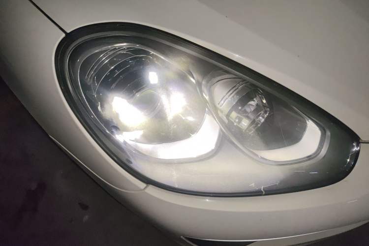 Used Porsche Cayenne 2016 Cayenne 3.0T Right Front Headlight