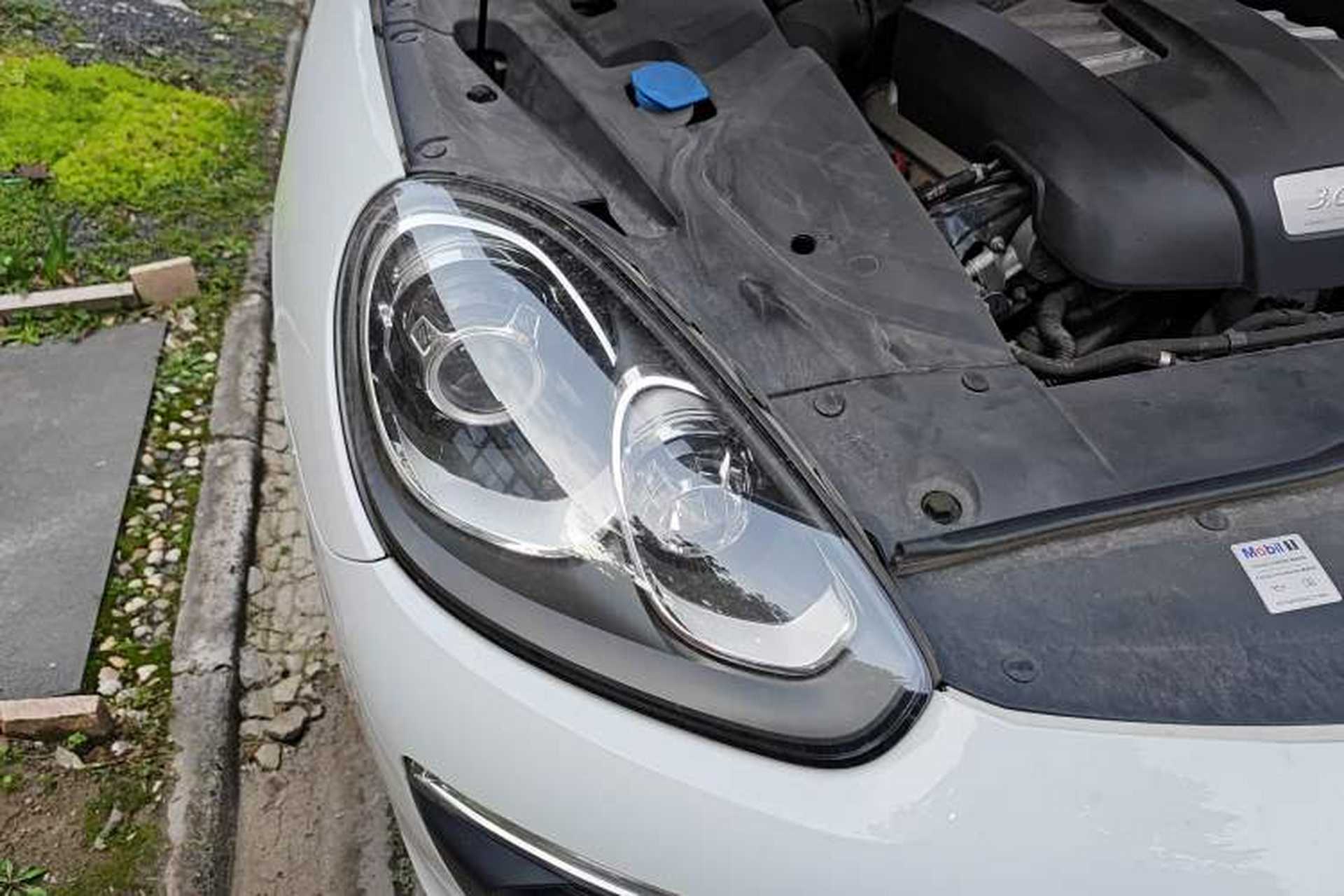 Used Porsche Cayenne 2016 Cayenne 3.0T Right Front Headlight