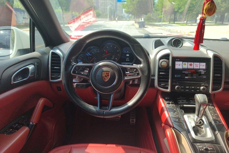 Used Porsche Cayenne 2016 Cayenne 3.0T Steering Wheel