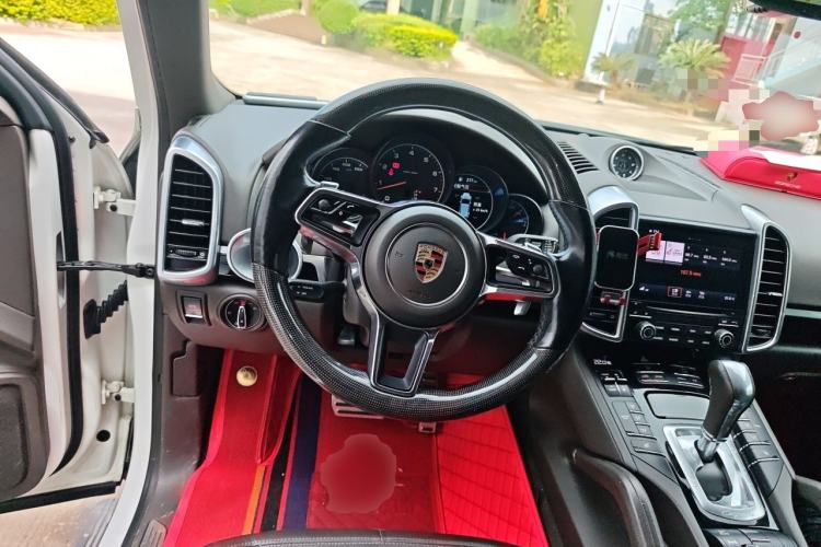 Used Porsche Cayenne 2016 Cayenne 3.0T Steering Wheel