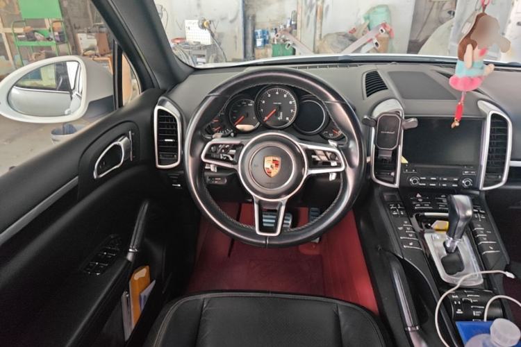 Used Porsche Cayenne 2016 Cayenne 3.0T Steering Wheel
