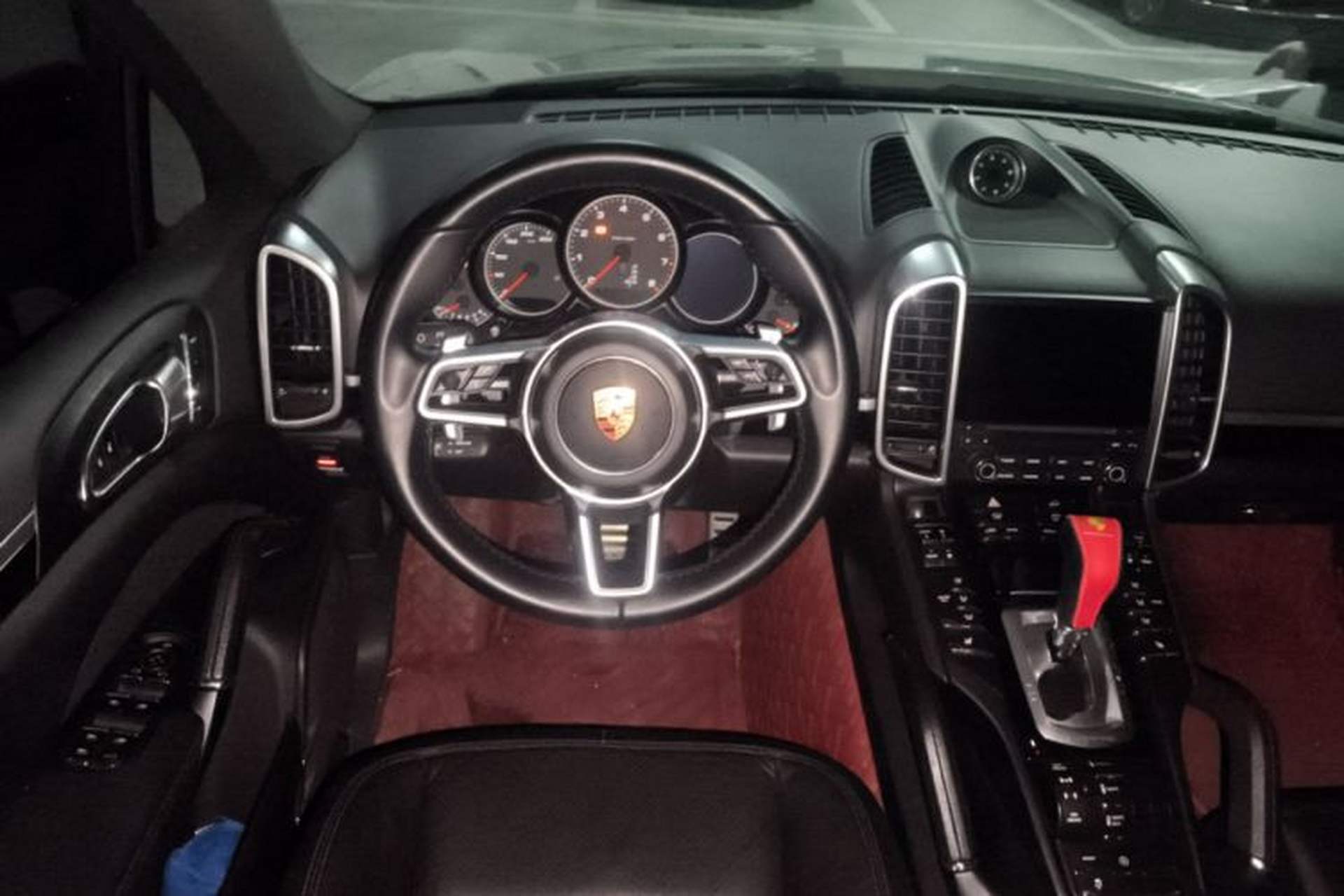 Used Porsche Cayenne 2016 Cayenne 3.0T Steering Wheel