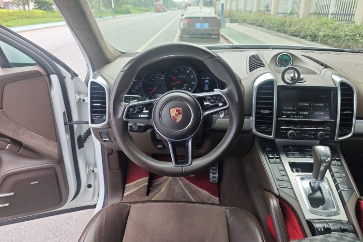 Used Porsche Cayenne 2016 Cayenne GTS 3.6T Steering Wheel