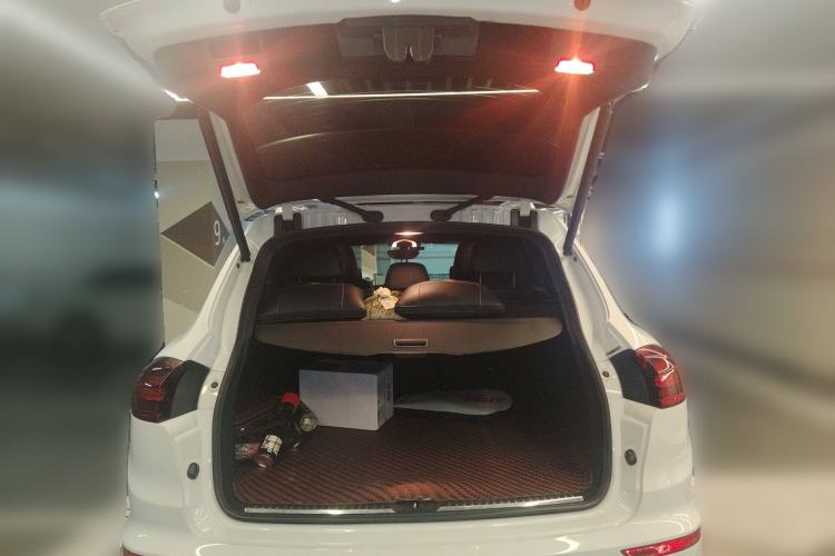 Used Porsche Cayenne 2016 Cayenne 3.0T Trunk