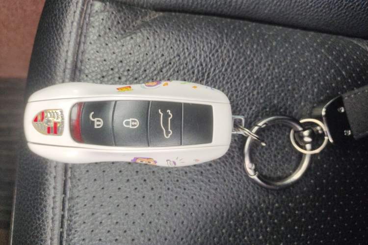 Used Porsche Cayenne 2016 Cayenne 3.0T Vehicle Key