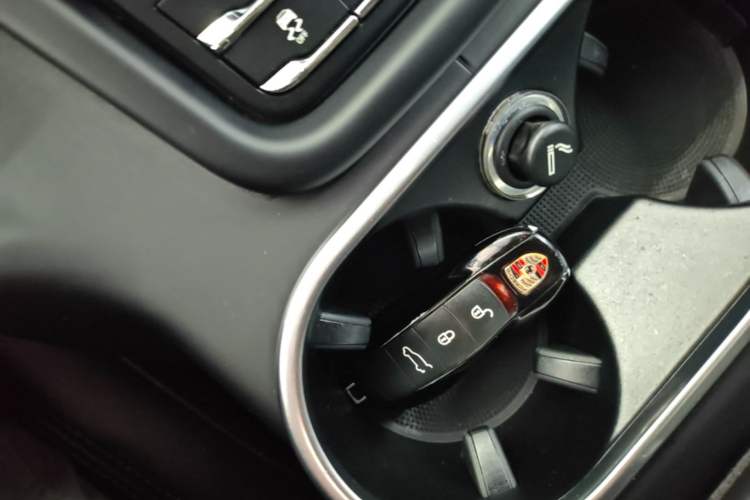 Used Porsche Cayenne 2016 Cayenne 3.0T Vehicle Key