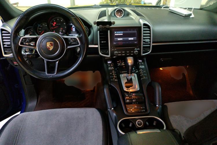 Used Porsche Cayenne 2016 Cayenne 3.0T Center Console