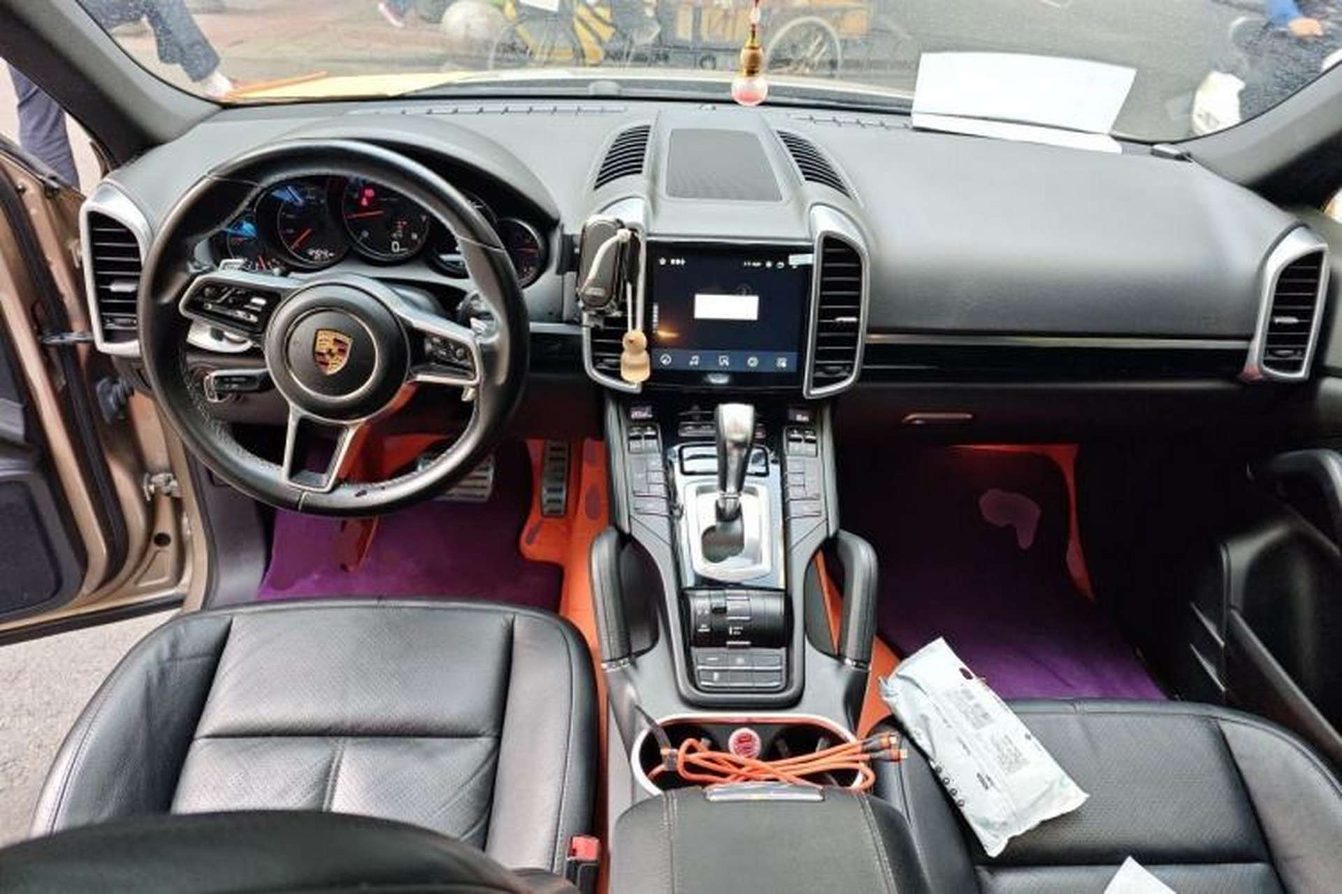 Used Porsche Cayenne 2016 Cayenne 3.0T Center Console