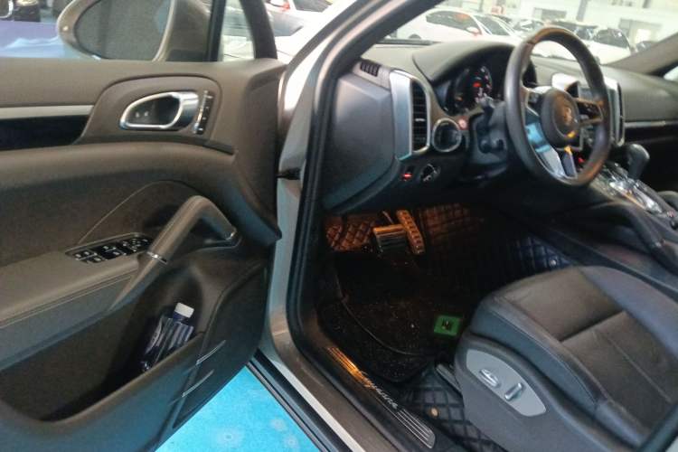 Used Porsche Cayenne 2016 Cayenne 3.0T Driver Seat