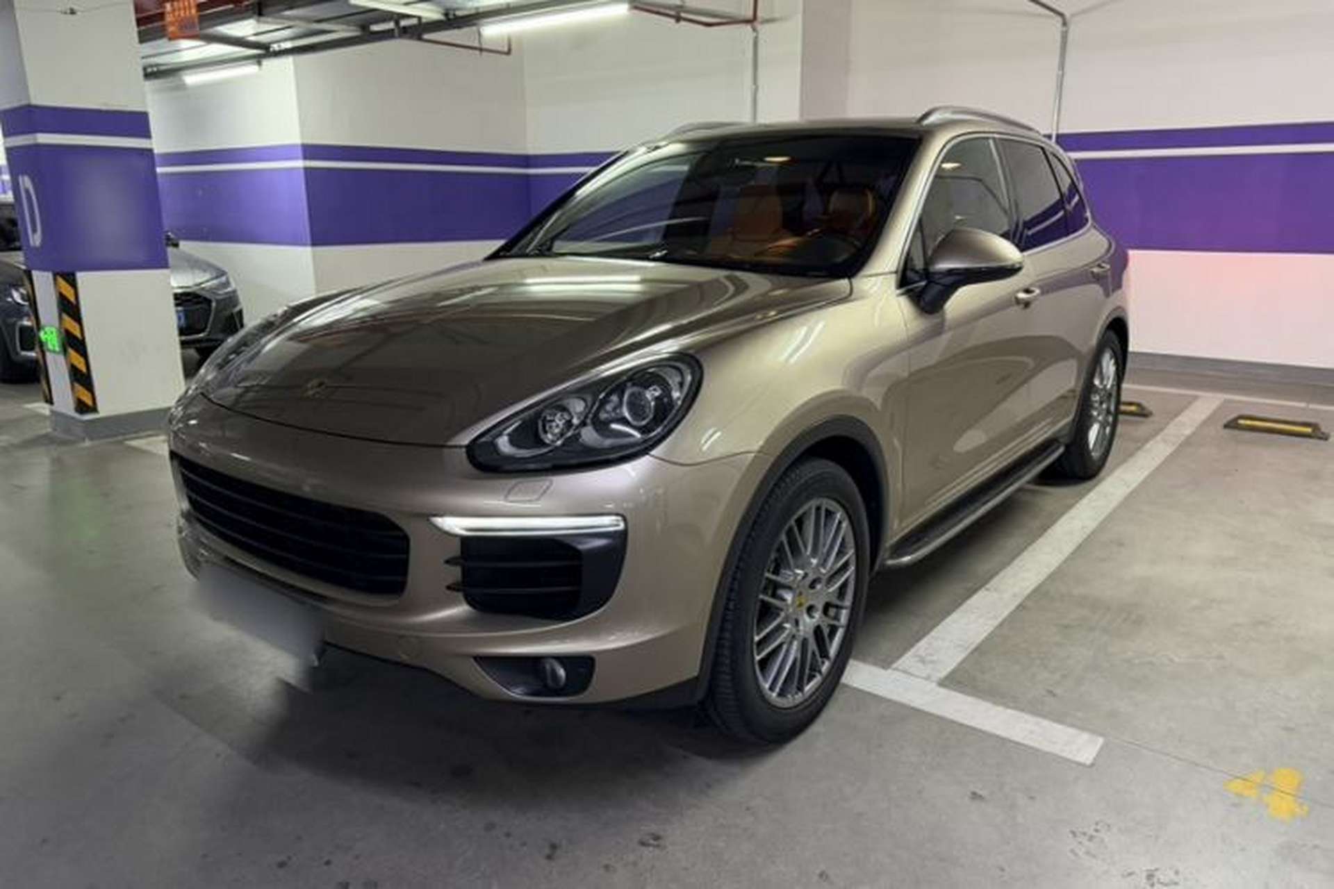 Used Porsche Cayenne 2016 Cayenne 3.0T Front Left 45 Deg