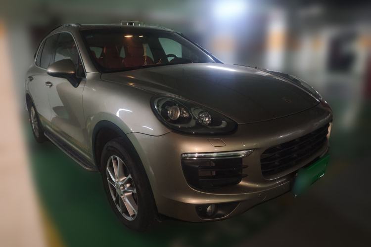Used Porsche Cayenne 2016 Cayenne 3.0T Front Right 45 Deg