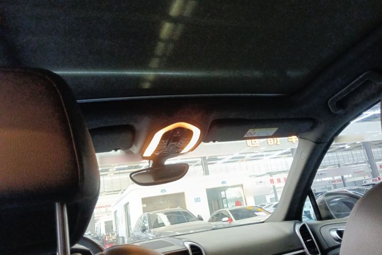 Used Porsche Cayenne 2016 Cayenne 3.0T Headliner