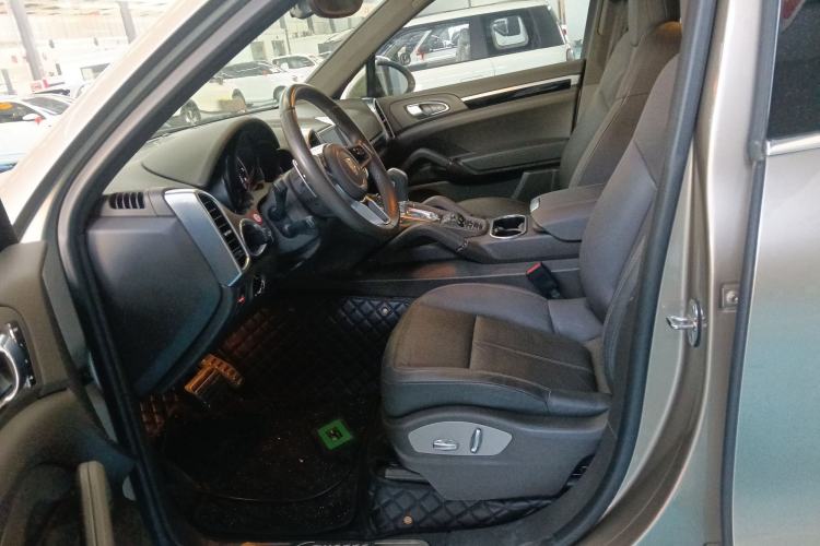 Used Porsche Cayenne 2016 Cayenne 3.0T Left Front Seat
