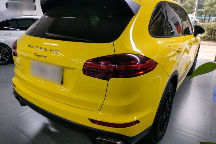 Used Porsche Cayenne 2016 Cayenne 3.0T Rear Right 45 Deg