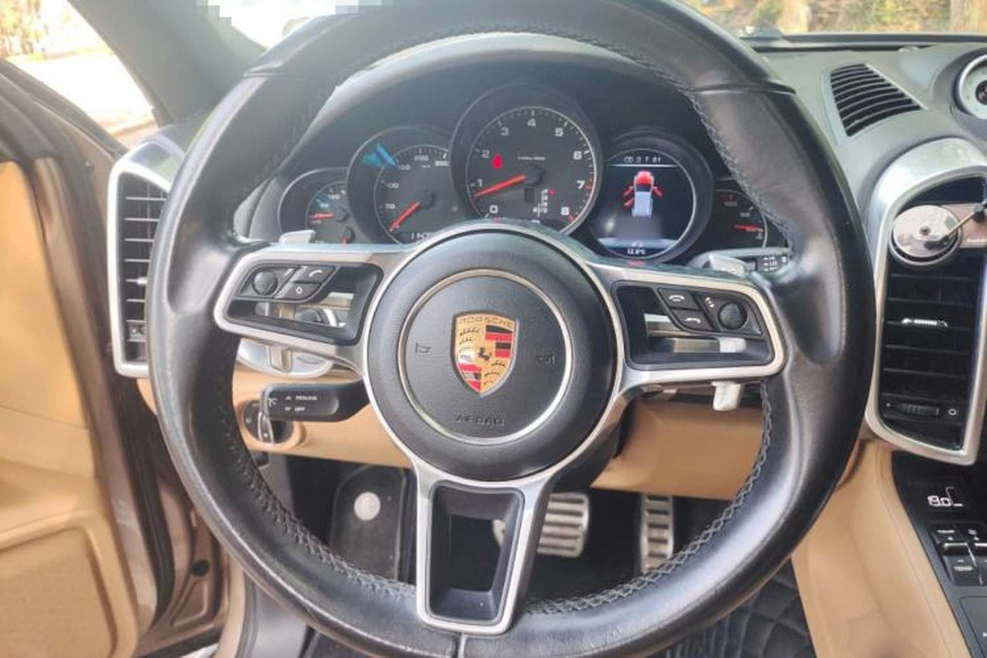 Used Porsche Cayenne 2016 Cayenne 3.0T Steering Wheel