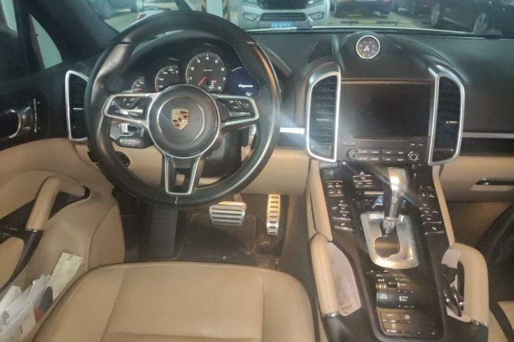 Used Porsche Cayenne 2016 Cayenne 3.0T Steering Wheel