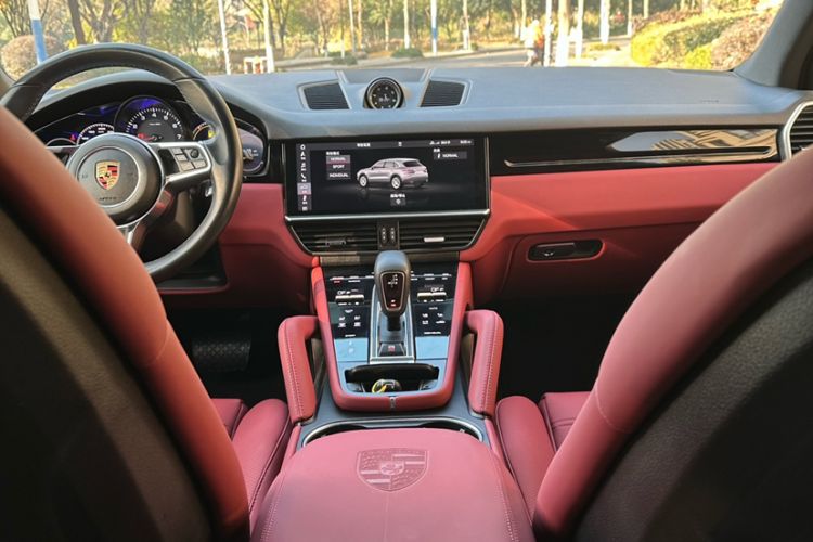 Used Porsche Cayenne 2018 Cayenne 3.0T Audio And AC Panel