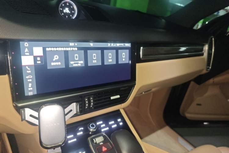 Used Porsche Cayenne 2018 Cayenne S 2.9T Audio And AC Panel