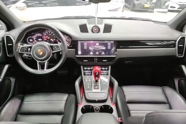Used Porsche Cayenne 2018 Cayenne 3.0T Center Console