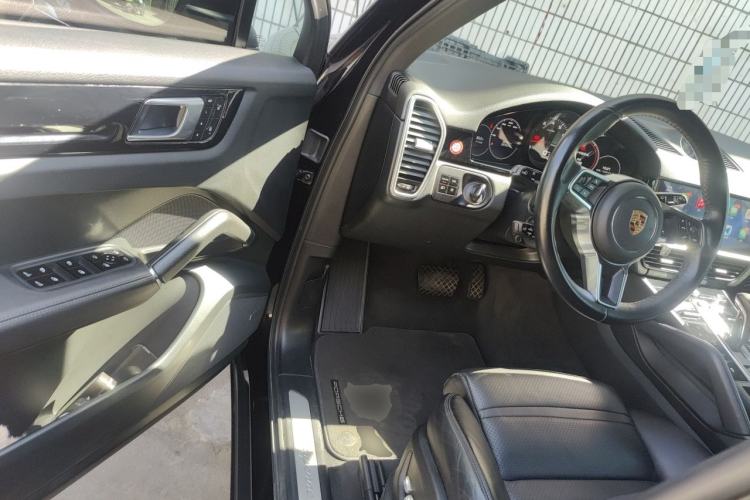 Used Porsche Cayenne 2018 Cayenne 3.0T Driver Seat