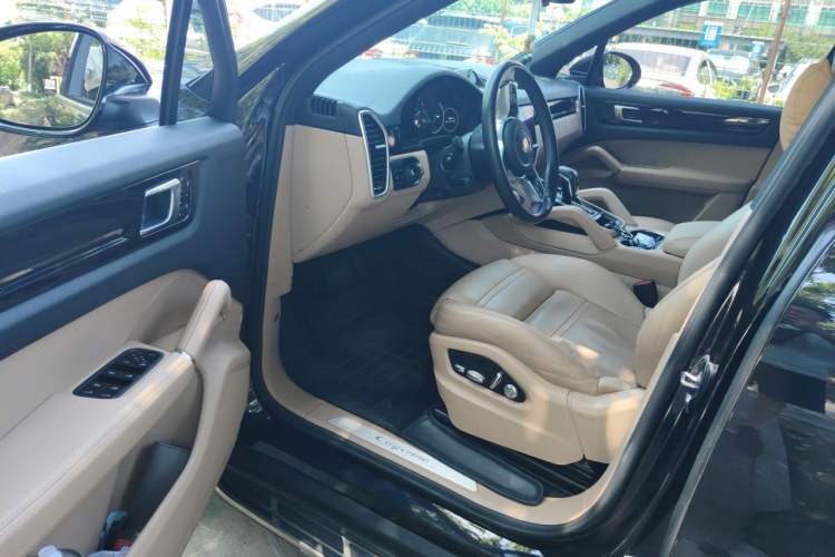 Used Porsche Cayenne 2018 Cayenne 3.0T Driver Seat