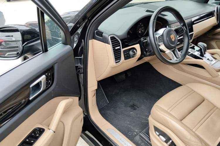 Used Porsche Cayenne 2018 Cayenne 3.0T Driver Seat