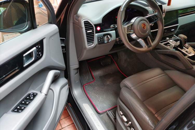 Used Porsche Cayenne 2018 Cayenne 3.0T Driver Seat