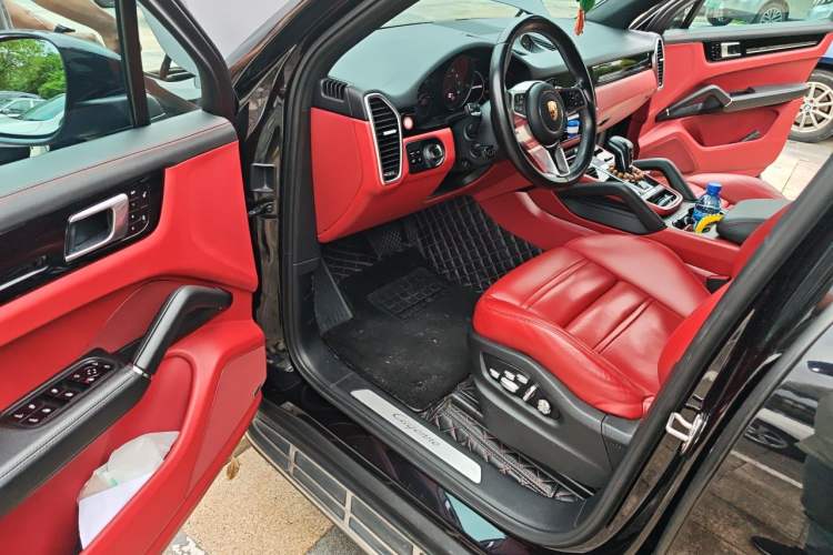 Used Porsche Cayenne 2018 Cayenne 3.0T Driver Seat