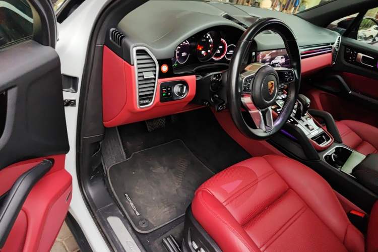 Used Porsche Cayenne 2018 Cayenne 3.0T Driver Seat