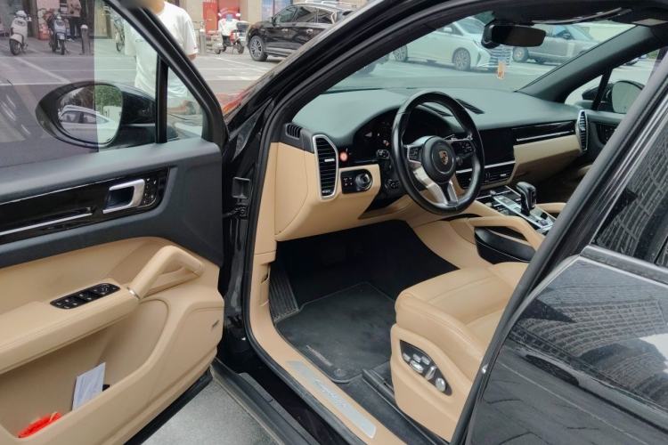 Used Porsche Cayenne 2018 Cayenne 3.0T Driver Seat