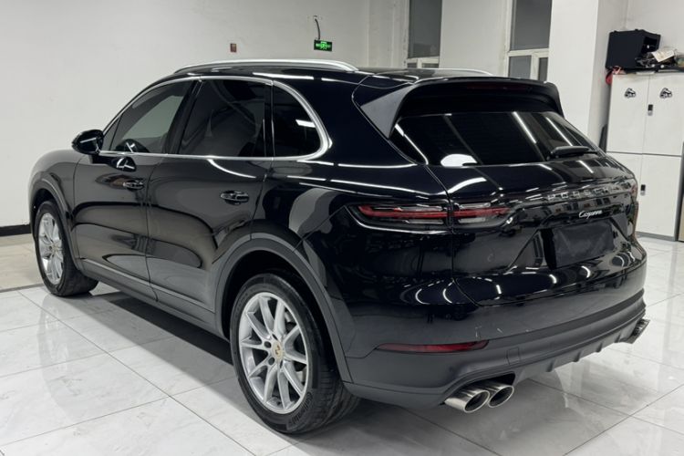 Used Porsche Cayenne 2018 Cayenne 3.0T Exterior 3