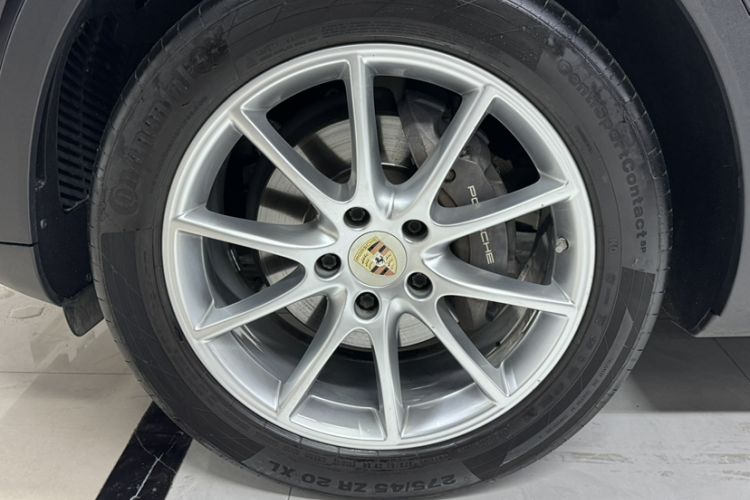 Used Porsche Cayenne 2018 Cayenne 3.0T Exterior 4