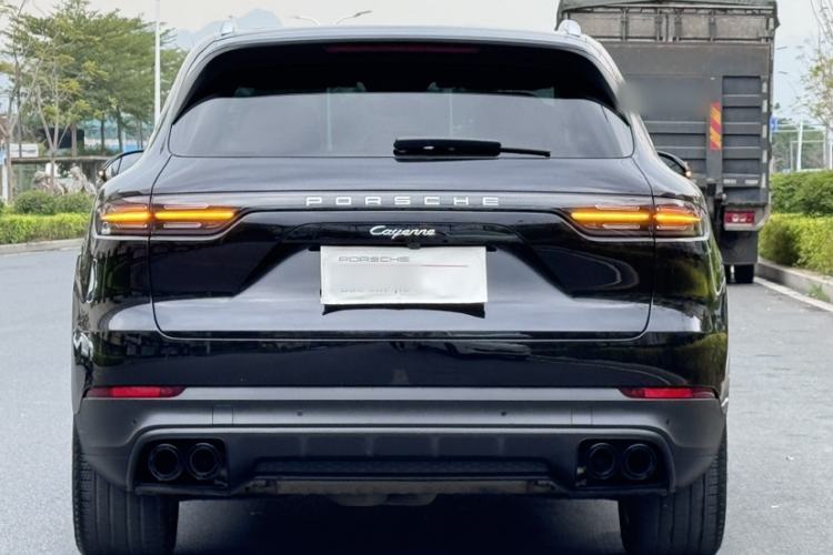 Used Porsche Cayenne 2018 Cayenne 3.0T Exterior 5