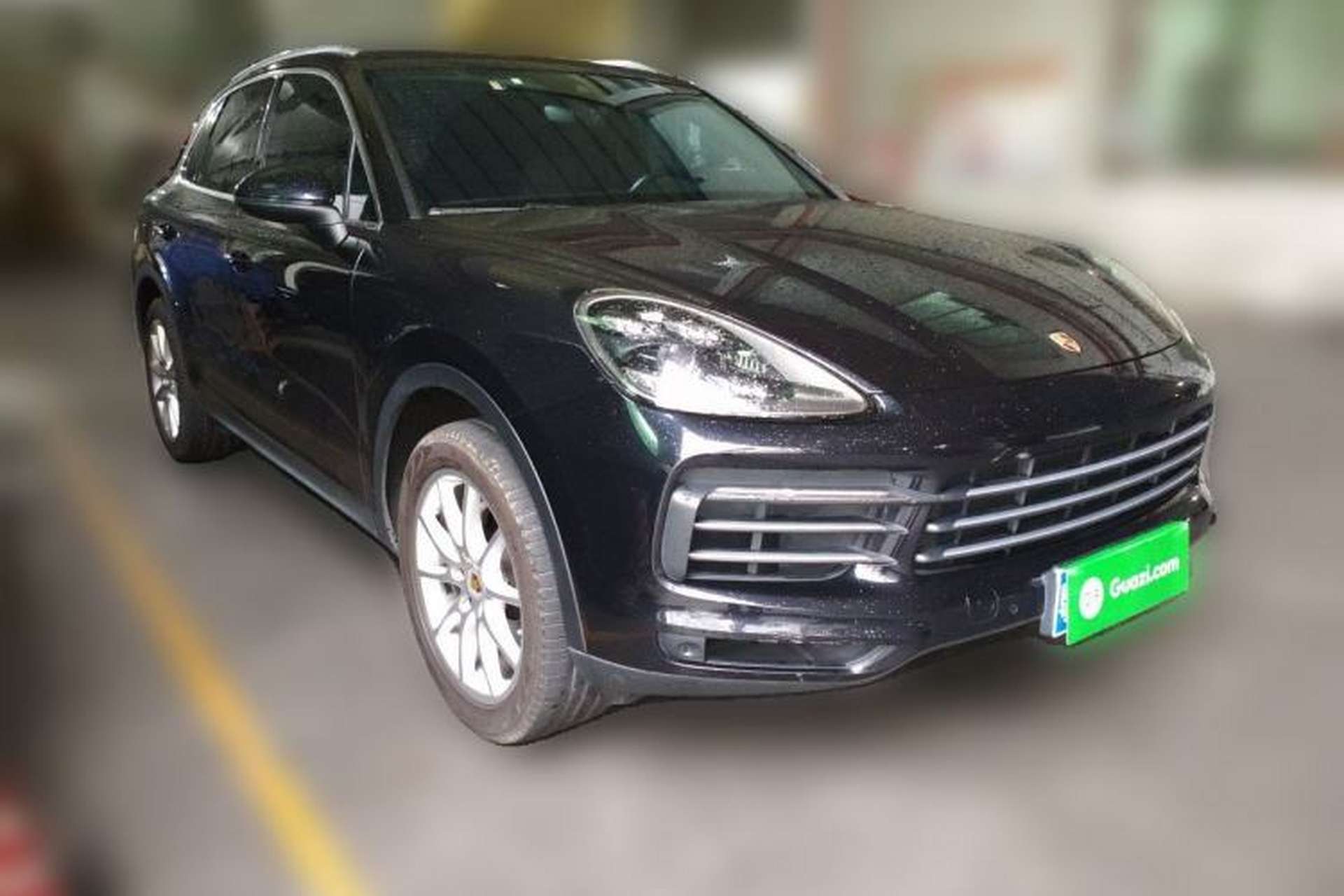 Used Porsche Cayenne 2018 Cayenne 3.0T Front Right 45 Deg