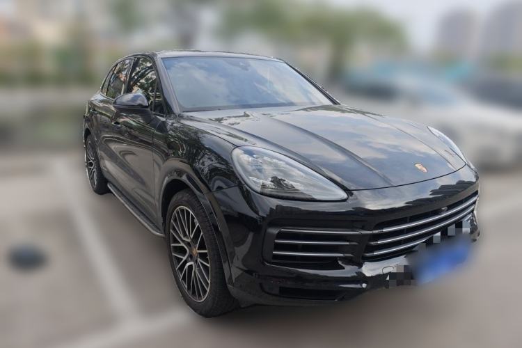 Used Porsche Cayenne 2018 Cayenne 3.0T Front Right 45 Deg