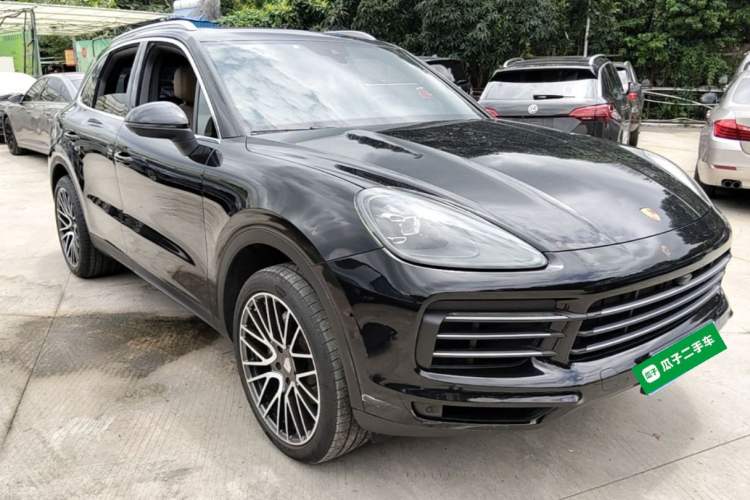 Used Porsche Cayenne 2018 Cayenne 3.0T Front Right 45 Deg