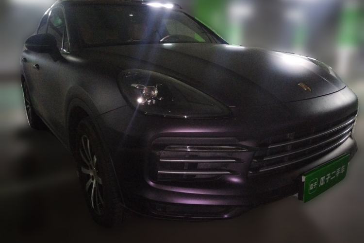 Used Porsche Cayenne 2018 Cayenne 3.0T Front Right 45 Deg