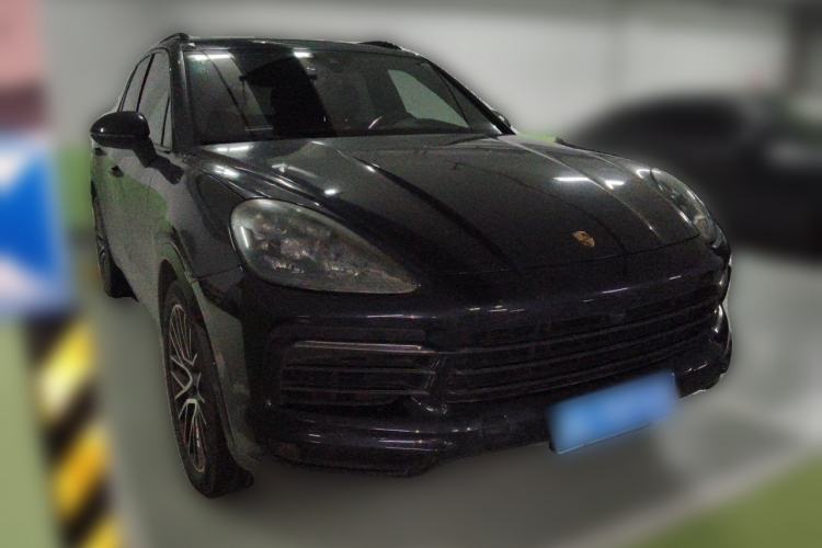 Used Porsche Cayenne 2018 Cayenne 3.0T Front Right 45 Deg