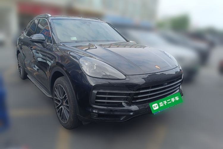 Used Porsche Cayenne 2018 Cayenne 3.0T Front Right 45 Deg