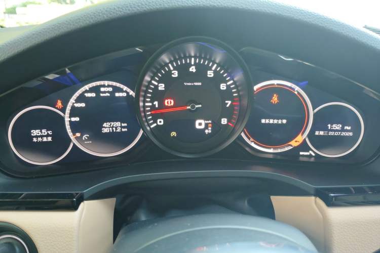 Used Porsche Cayenne 2018 Cayenne 3.0T Instrument Cluster